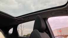 Nissan Qashqai 1.3 DiG-T MH Premiere Edition 5dr Petrol Hatchback